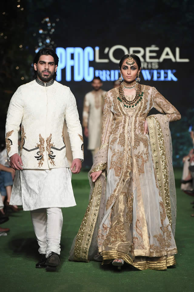 hsy-bridal-dresses-2019-pakistan