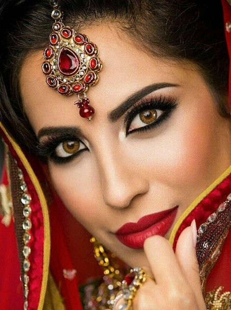 pakistani-bridal-makeup-best