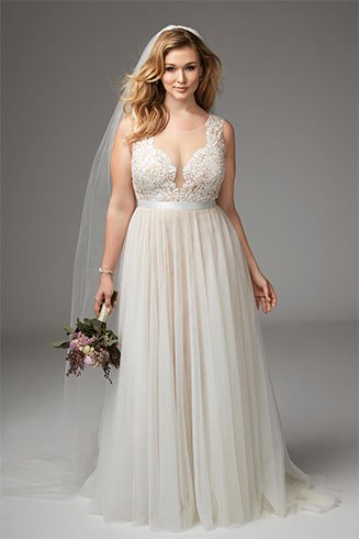 soft-tulle-with-plunging-neckline-dress