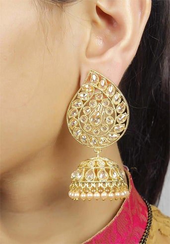 kundan-bridal-gold-jhumka-earrings