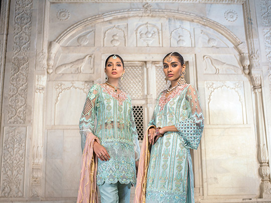 zainab-chottani-latest-bespoke-bridal-wear