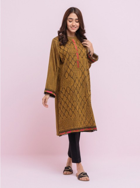beech-tree-winter-embroidered-outfits