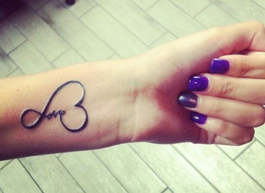 Tattoos-design-ideas-for-girls-on-hand-simple