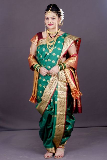maharashtrian-style-saree-drape