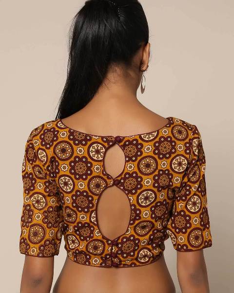 cotton-saree-blouse-back-neck-designs