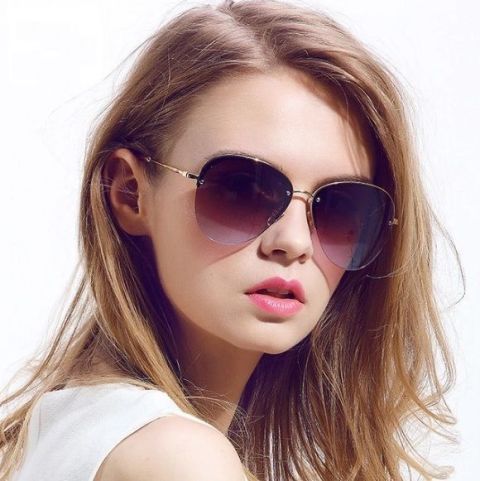 women-sunglasses